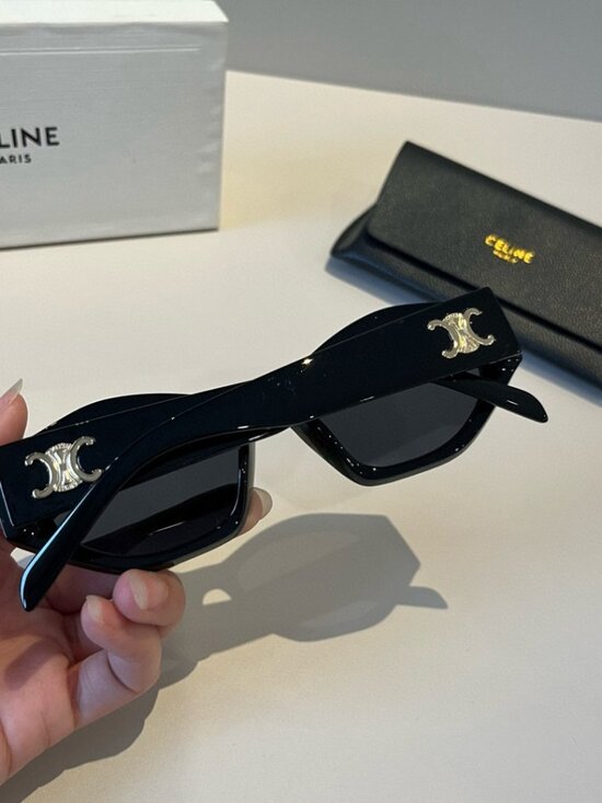Celine 1479 Black Sunglasses – Gold Logo, Italy-Made, Retro-Modern, Gift Ready main image 8